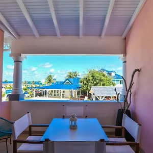  Appartement Stunning New With View Of Orient Bay